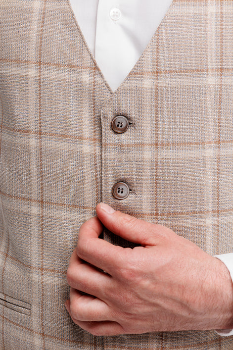 Костюм чоловічий трійка бежевий в клітинку